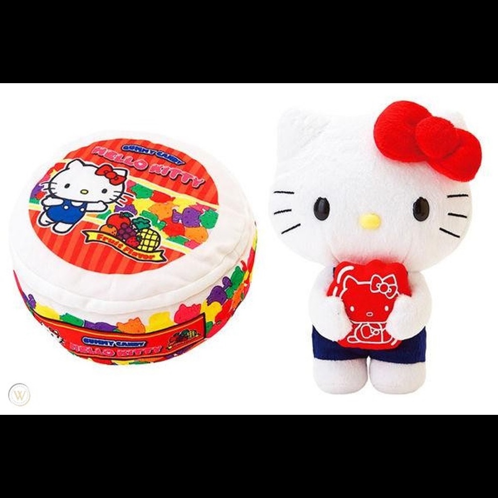 Hello Kitty reversible gummy candy